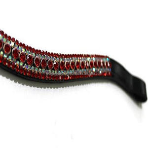 Nouveauté Accessoires pour chevaux Bande de front de cheval en cuir de qualité supérieure en forme de U faite à la main avec 5 rangées de cristaux rouges bande de front diamante bling - Product Image 3