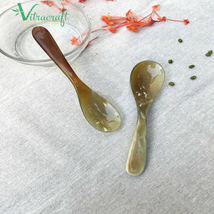 Grande cuillère en corne artisanale. Grande cuillère en corne. Fabriqué par des artisans expérimentés. Cuillère à soupe, cuillère à riz, cuillère à farine. Un cadeau significatif - Product Image 6