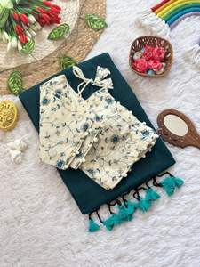 Blusa Kora Pesada de Algodón Khadi Tejida a Mano con Gran Pompón y Diseño de Bordado Enriquecido - Elegante Sari para Bodas y Fiestas - Product Image 5