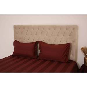 Parure de lit King Size Rich Ruby : Confort et luxe infusés de rubis élégants - Product Image 4