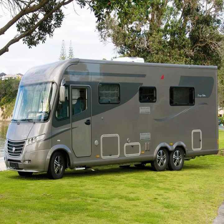 Caravans 4x4 Motorhome Trailer Camper Mobile Home for Long-Distance Travel with Living Space and Sleeping Comfort