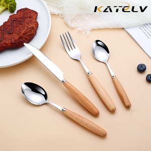 Elegante juego de cubiertos "Only Natural" en acero inoxidable y madera Solución de comedor duradera con pulido de espejo - Product Image 2