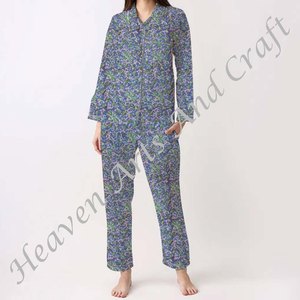 Conjunto de Pijamas de Algodón 100% para Mujer, Ropa de Dormir Suave para el Hogar, Conjunto de Pijamas de Primavera/Verano con Estampado Floral/Personajes/Letras/Estampado/Vacaciones/Árbol PJ094 - Product Image 1