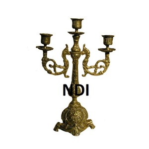 Candelabro de 5 Brazos Hecho a Mano, Portavelas de Estilo Único, Artículo Decorativo de Aluminio para Bodas, Navidad, Acabado Personalizable - Product Image 3