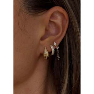 ต่างหูเพชรทรงหยดน้ำแบบห่วง - Product Image 2
