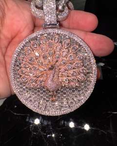 Bijoux de bus 3D brillants personnalisés pour hommes, testeur de diamants de passage de Moissanite VVS, pendentif boule 3D plaqué glacé - Product Image 5