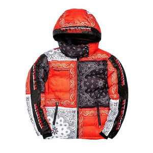 Venta al por mayor de fábrica, chaquetas acolchadas para hombre, chaqueta estampada por sublimación, chaqueta acolchada cálida a prueba de viento de poliéster teñido liso para hombre - Product Image 4