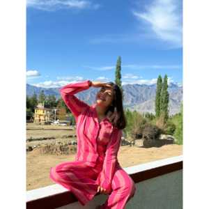 Conjunto de Pijama de Algodón con Rayas de Algodón de Azúcar para Mujer, ODM, Transpirable, Modal con Spandex, Logotipo Personalizado, Estilo Casual para el Hogar, Cierre de Cintura Elástica - Product Image 1