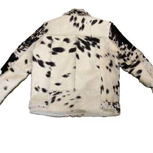 Chaqueta de piel de vaca hecha a mano con estilo chaqueta de cuero personalizada hecha a mano y realista chaqueta de moto para mujer - Product Image 4