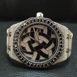 Montre de luxe pour homme en quartz glacé, zircon, acier inoxydable, design antique, design professionnel, date automatique - Product Image 1