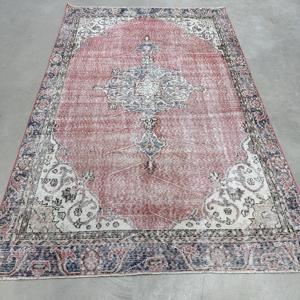 Grand tapis turc, tapis vintage 5,5x8,8 pieds, tapis en laine rouge - Product Image 1