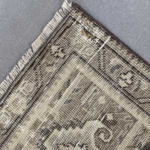 Vintage Turkish Rug, 9.3x12.2 ft Rug, Gray <b>Brown</b> Floral Wool Rug - Product Image 4