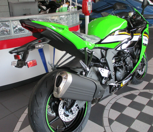 2025 คาวาซากิ นินจา ZX 636 KRT DIY อุตสาหกรรม OEM พลาสติก เหล็ก และอะลูมิเนียม จัดส่งทั่วประเทศ รับประกัน 3 ปี - Product Image 6