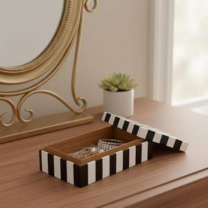 Boîte à bijoux rectangulaire en MDF, artisanale, moderne, durable, noire et blanche, avec incrustations en os, gaufrée, pour Noël, pour le rangement et l'organisation - Product Image 6