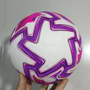 ลูกฟุตบอลในร่มหนัง PU คุณภาพสูงสำหรับการฝึกซ้อมอย่างมืออาชีพและมีโลโก้ออกแบบได้ตามต้องการ - Product Image 4