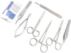Lot de 12 instruments stériles de qualité supérieure pour l'élimination des lacerations, comprenant des forceps, des hémostatiques et des ciseaux de Castroviejo - Product Image 3