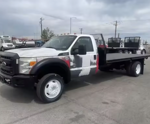 El mejor!! Camión de plataforma plana Ford F550 SD XL de 16 pies, usado, año 2015 - Transmisión automática de 6 velocidades, LHD/RHD, envío disponible a todo el mundo - Product Image 2