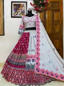 Navratri especial mantequilla seda Digital impreso con trabajo de espejo Real Lehenga & Choli con trabajo de espejo y trabajo manual encaje Dupatta - Product Image 5