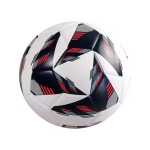 Alaay Premium Hybrid Technology Professional Match Ball Matériau texturé en TPU Conception et logo personnalisés - Product Image 2