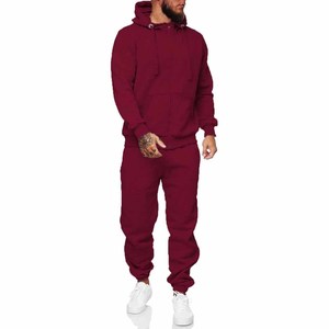 Nuevo Conjunto Deportivo Transpirable de Alta Calidad con Logotipo Personalizado para Hombre, Conjunto de 2 Piezas, Chándal Deportivo con Pantalones de Campana para Hombre, Subido por Dress Sports - Product Image 1
