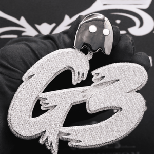 Colgante de nombre personalizado de acero inoxidable plateado con diamantes CZ estilo hip hop - Product Image 3