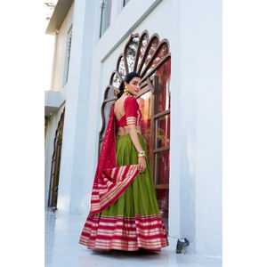 Elegant Chanderi Silk Lehenga Choli pour femmes Fournisseur de gros en vrac FashionHarbour - Product Image 1