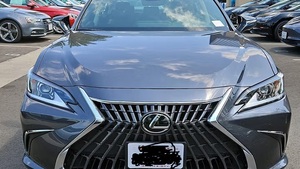 Lexus ES 350 FWD 2025 d'occasion en excellent état - Product Image 2