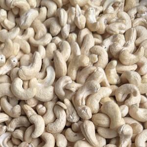 Anacardos al por mayor de alta calidad a precios de exportación W240 450 320 Santiago Factory Vietnam exportados a la UE, Oriente Medio - Product Image 1