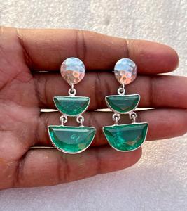 Pendiente de Esmeralda de Plata de Ley 925, hermoso pendiente de mujer, pendiente de piedra verde. - Product Image 3