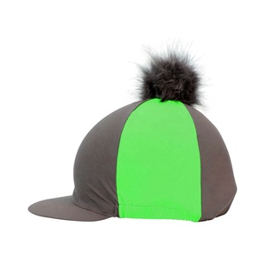 Chapeau d'hiver avec logo personnalisé, adorable bonnet avec pompon, excellente qualité, tenue d'équitation - Product Image 1