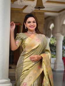 Lanzamiento de novia especial tradicional ligero tejido a mano suave Banarasi seda Sari proveedor indio disponible a precio al por mayor - Product Image 6