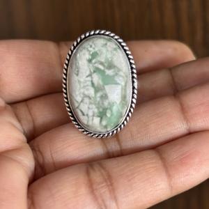 Bagues Vintage Uniques en Laiton Plaqué Argent avec Variscite Naturelle pour Femme, Bijoux de Mode Étanche en Gros, Vente Chaude - Product Image 1