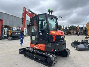 Nouvelle mini-excavatrice Kubota KX060-5, mini-pelle sur chenilles de 5 tonnes avec pince hydraulique, moteur Kubota, certifiée CE/EPA, à prix avantageux. - Product Image 5