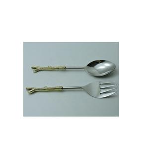 Cuillère à salade en métal et laiton Couverts de table Couverts classiques en métal écologique en laiton avec utilisation à la main - Product Image 6