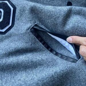 Veste universitaire personnalisée OEM, veste de baseball pour l'école et le collège, veste universitaire pour hommes, logos brodés, veste respirante pour hommes - Product Image 5