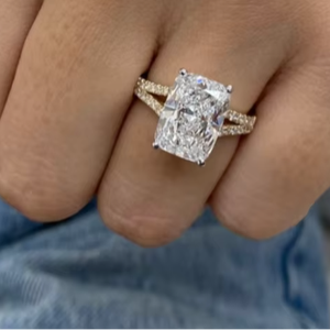 แหวนเพชรแบบตัดเป็นเบาะสำหรับใช้ในห้องทดลองทำจากเงินสเตอริง925แหวนหมั้น4.35 CT IGI ได้รับการรับรองจาก VVS2 - Product Image 2