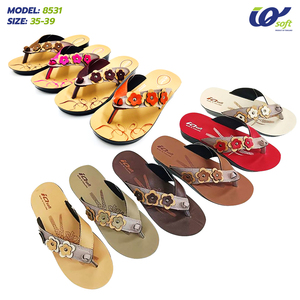 Perfectas para Conjuntos de Verano, Zapatos Atractivos de Tailandia 8531, Hechas de Poliuretano, Sandalias Deslizantes Cómodas para Mujer, Sandalias de PU - Product Image 6