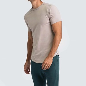 เสื้อยืดแขนสั้นผ้าแคนวาสไซส์ใหญ่พิมพ์ลายโลโก้ด้านหน้า ผ้าฝ้าย 100% สีและขนาดตามสั่ง - Product Image 2