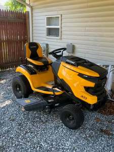 Tractor Cortacésped Usado Cub Cadet XT1 LT46, 22HP, 46 Pulgadas, Transmisión Hidrostática a Gasolina, para Granja y Jardín - Product Image 6