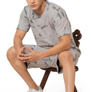 Ensemble T-shirt et short pour homme en coton 100% respirant, imprimé avec un logo personnalisé, taille plus, haute qualité - Product Image 5