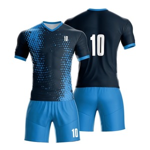เสื้อฟุตบอลแบรนด์ส่วนตัว ผลิตจากโพลีเอสเตอร์ 100% ระบายอากาศได้ดี สวมใส่สบาย บริการ OEM ราคาขายส่ง ชุดฟุตบอล - Product Image 2