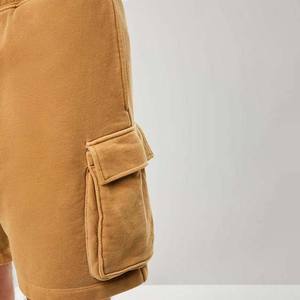 Ensemble short de jogging surdimensionné et lourd de qualité supérieure 220gsm 100% coton OEM personnalisé ensembles d'été pour hommes de grande taille teints en couleur unie - Product Image 3