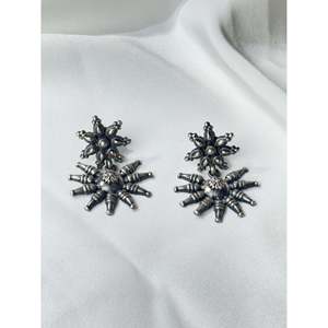 Pendientes de Plata 925 con Diseño de Estrella Tribal, Joyería Cultural Coleccionable - Product Image 3