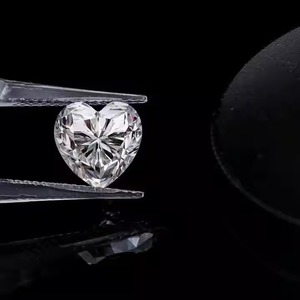 Forme de coeur en laboratoire naturel 10.05 Ct Vs2 Fancy Vivid Blue Excellent Cut Diamond For Ring Necklace Jewelry Making India Surat - Product Image 1