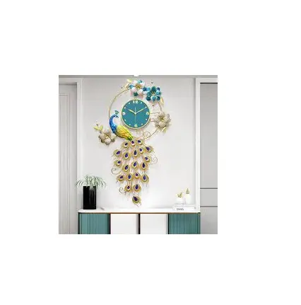 最高の孔雀デザイン壁掛け時計リビングルームホームリングデザインファッション時計メタルライト高級壁掛け時計低価格