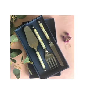 100% serveur de gâteau en laiton de meilleure qualité pour 2 pièces avec emballage de boîte noire pour une utilisation de service décorative de table - Product Image 2