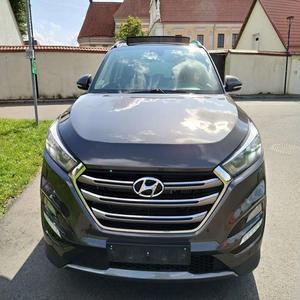 Hyundai Tucson SUV Turbo 3.5L Automatique 8 airbags TPMS Caméra arrière Sièges en cuir Phares à LED Toit ouvrant panoramique 2017 - Product Image 1