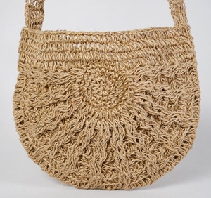 Sac à bandoulière en jute tressé style bohème, ouvert, écologique, pour femme, idéal pour l'été et le quotidien - Product Image 1