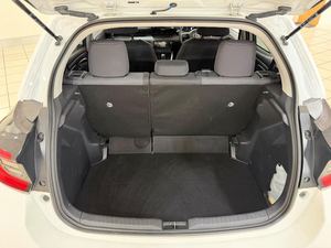 TOYOTA YARIS 2022 USADO, Volante a la Izquierda/Derecha - Product Image 5