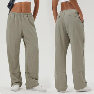 Vente en gros 100% Pantalon de survêtement ample de haute qualité pour femmes, confortable et évasé - Product Image 1